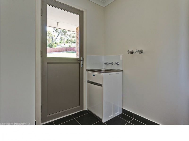 1/7 Betsy Mack Place, Howrah TAS 7018