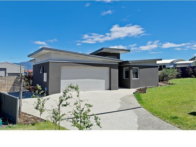 25 Henty Close, Old Beach TAS 7017