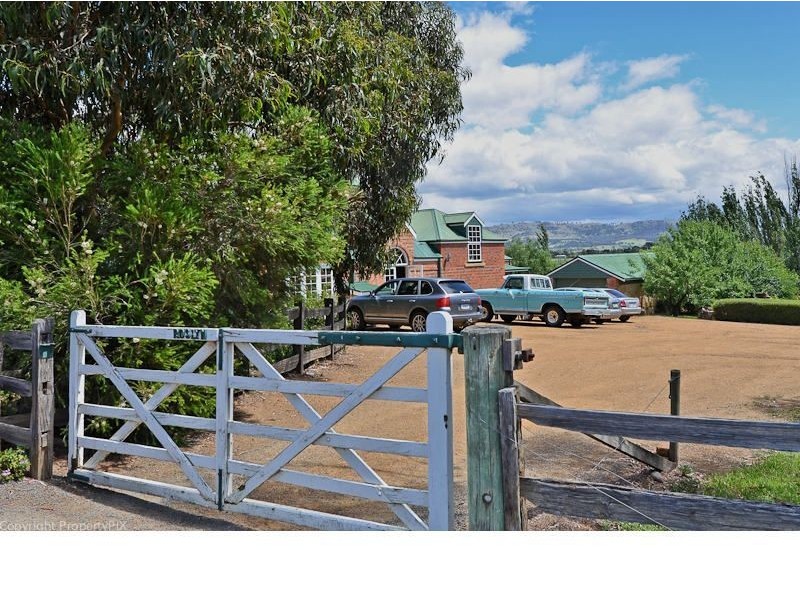 409 White Kangaroo Road, Campania TAS 7026