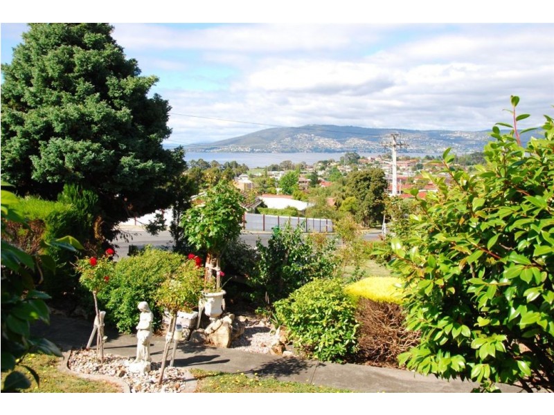 54 Ninabah Street, Howrah TAS 7018