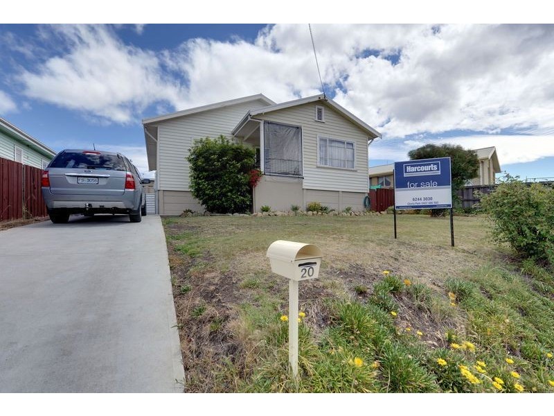 20 Laguna Place, Derwent Park TAS 7009