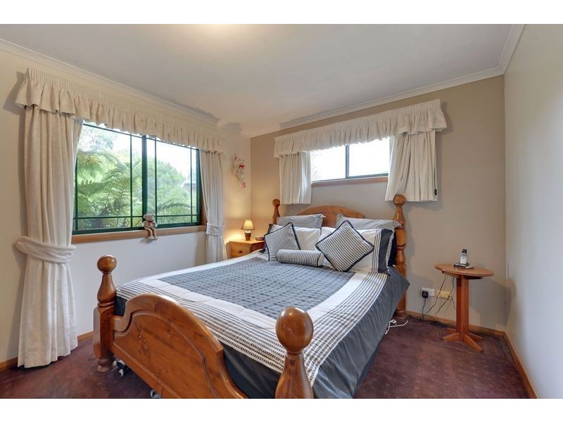 121 Seven Mile Beach Road, Seven Mile Beach TAS 7170
