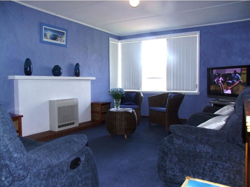 4 Erskine Street, Claremont TAS 7011