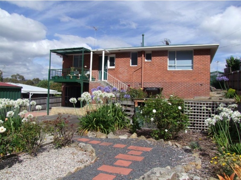 4 Erskine Street, Claremont TAS 7011