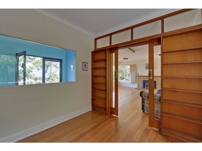114a Karoola Road, Lindisfarne TAS 7015