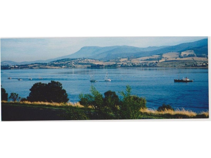 14-16 Barton Crescent, Bridgewater TAS 7030