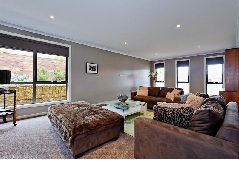 10 Sams Court, Howrah TAS 7018