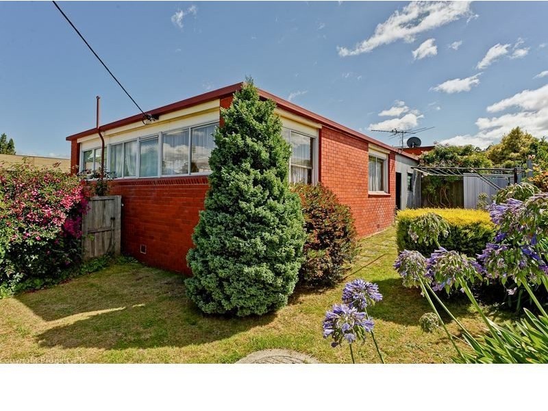 1/4 South Street, Bellerive TAS 7018