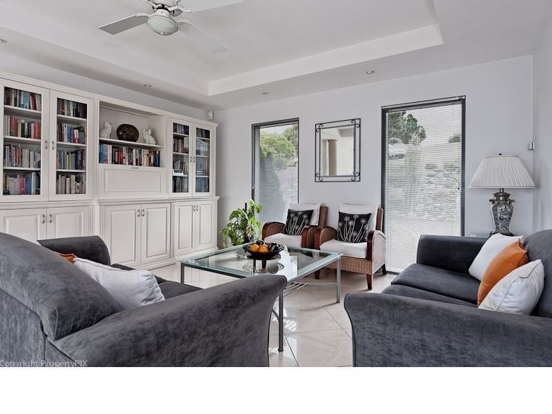 15 Kirra Road, Roches Beach TAS 7170