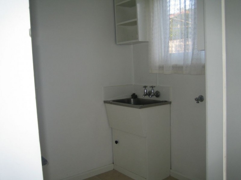 7 Sunnyside Road, Lindisfarne TAS 7015