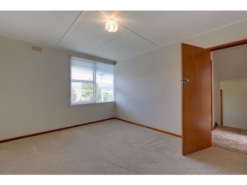 34 Binalong Road, Mornington TAS 7018