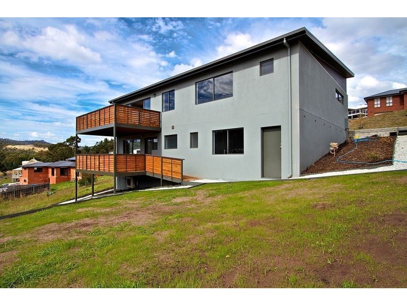 6 Bonnett Place, Mornington TAS 7018