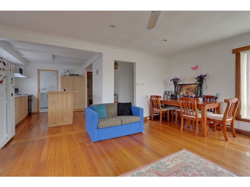 383 Brooker Highway, Lutana TAS 7009