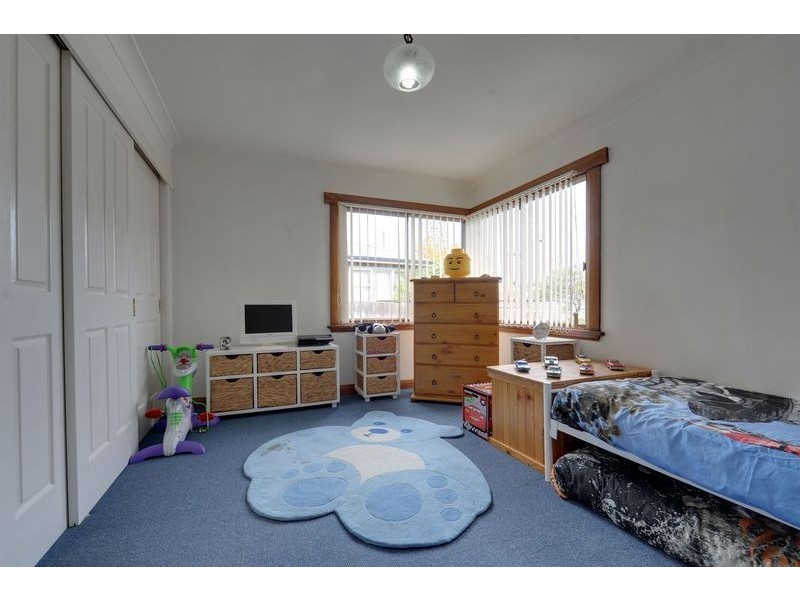 383 Brooker Highway, Lutana TAS 7009