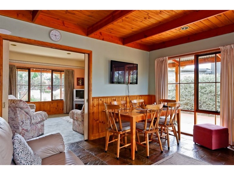 32 Seabrook Street, Seven Mile Beach TAS 7170