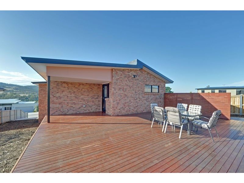 4 Desailly Place, Howrah TAS 7018