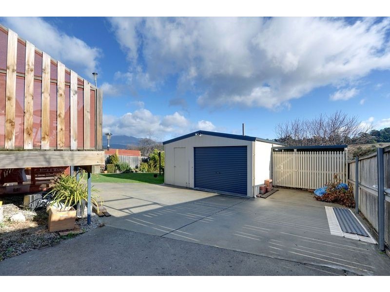 52 Bass Street, Warrane TAS 7018