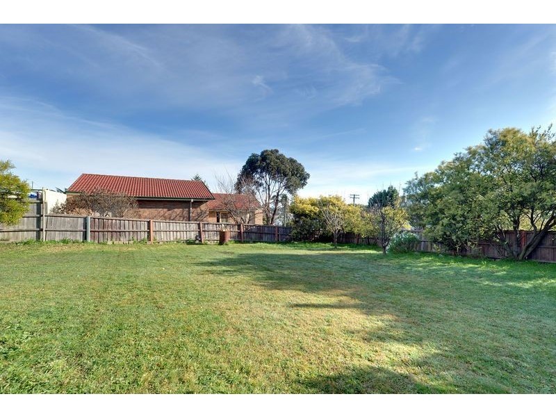 252 Cambridge Road, Warrane TAS 7018