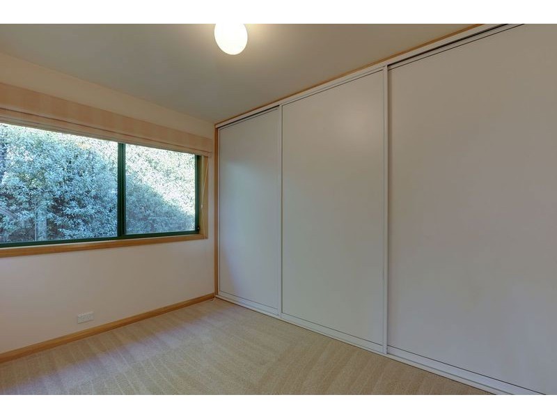 17d Amundsen Crescent, Warrane TAS 7018
