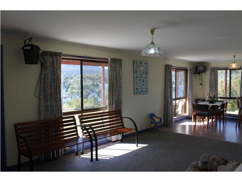 3 Free Street, White Beach TAS 7184