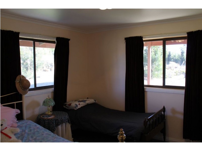 3 Free Street, White Beach TAS 7184