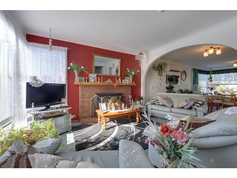 20 Duntroon Drive, Rokeby TAS 7019