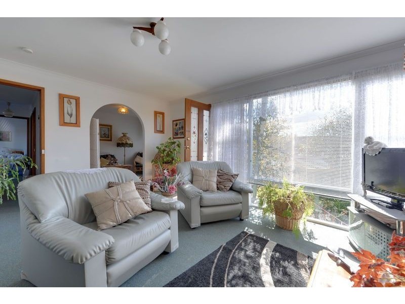 20 Duntroon Drive, Rokeby TAS 7019