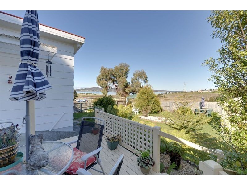 20 Duntroon Drive, Rokeby TAS 7019