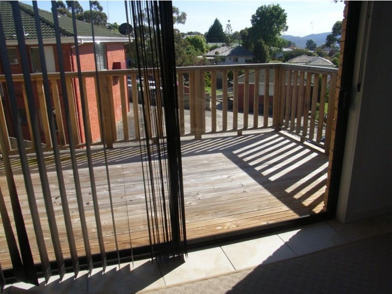 2/14 Wallace Avenue, Lenah Valley TAS 7008