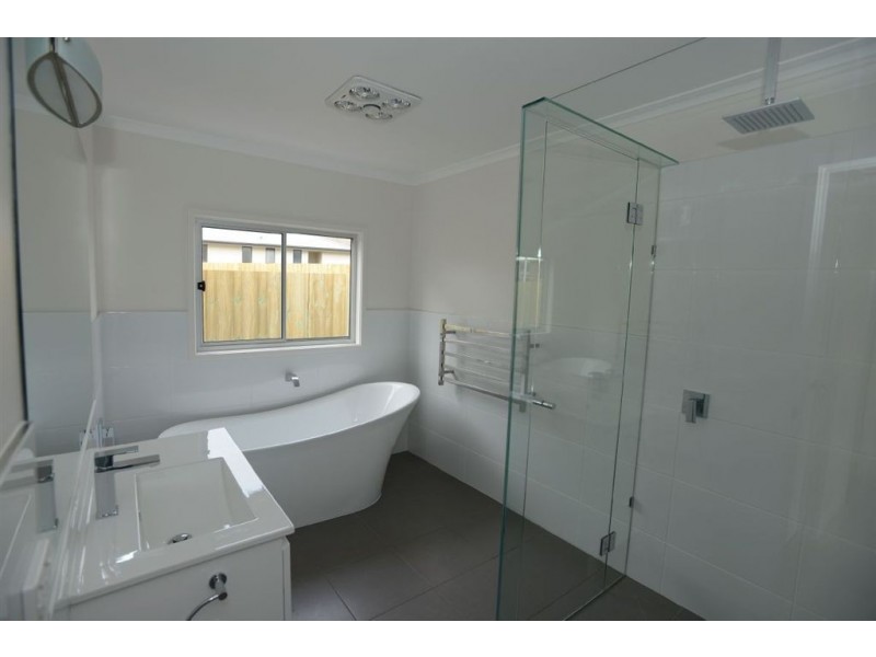 7 Ovata Close, Cambridge TAS 7170