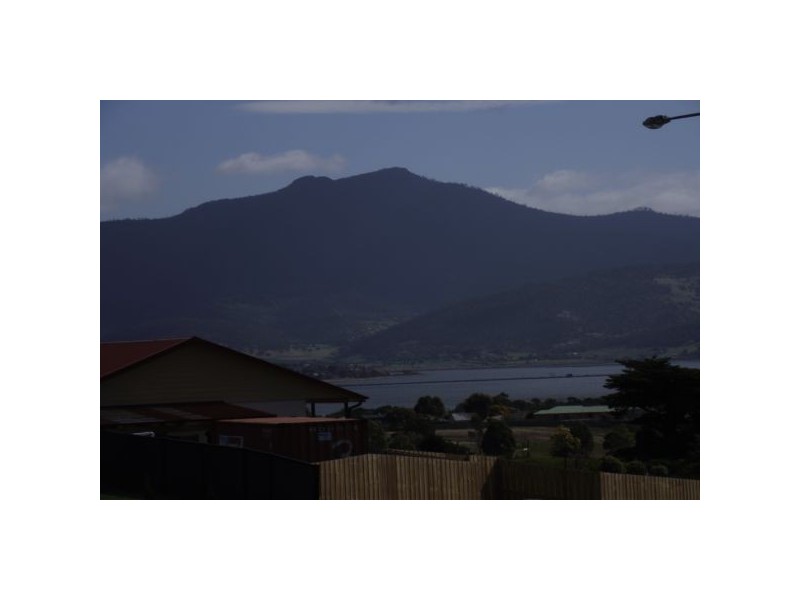 15 Riviera Drive, Old Beach TAS 7017