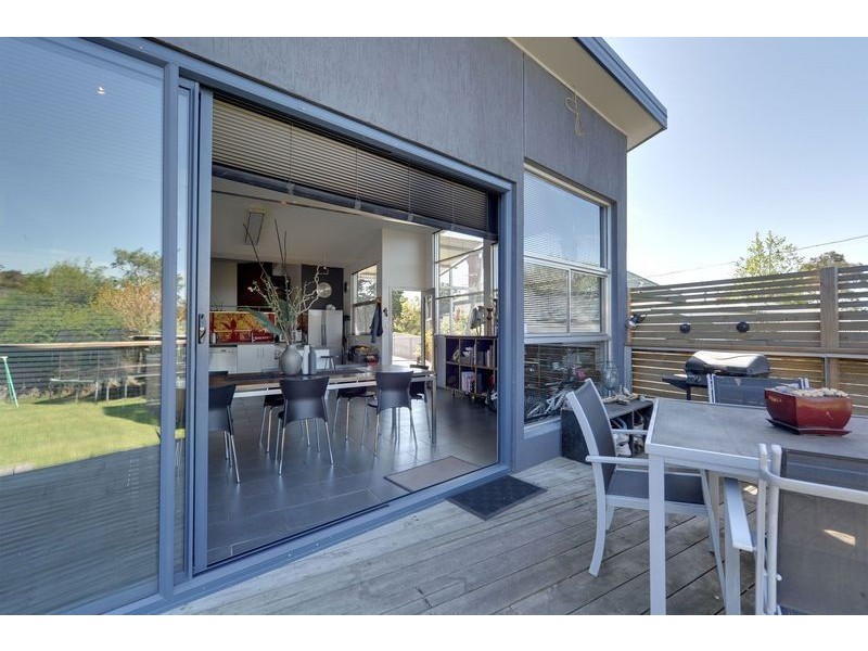 11 Bishop Street, New Town TAS 7008