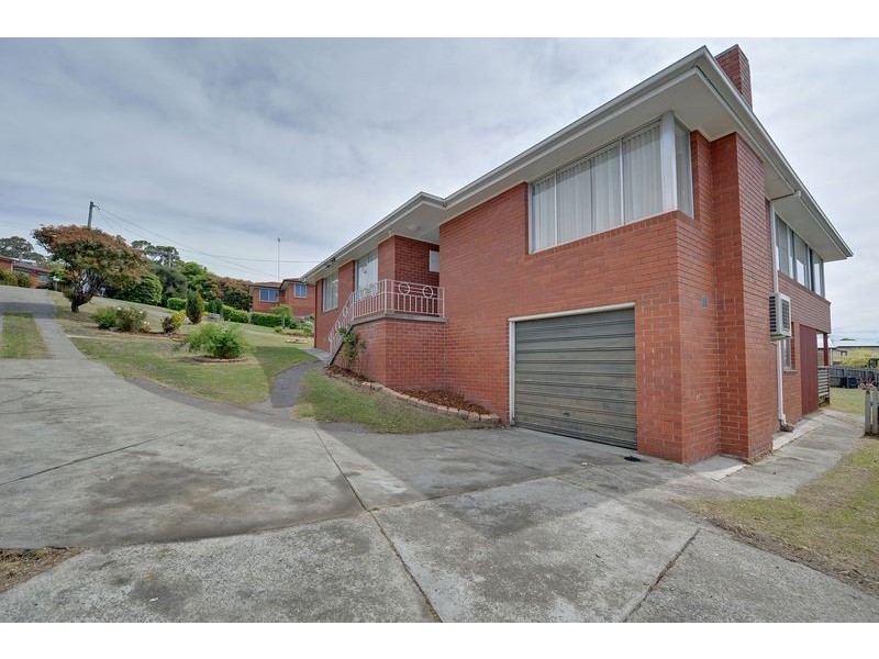 96 Binalong Road, Mornington TAS 7018