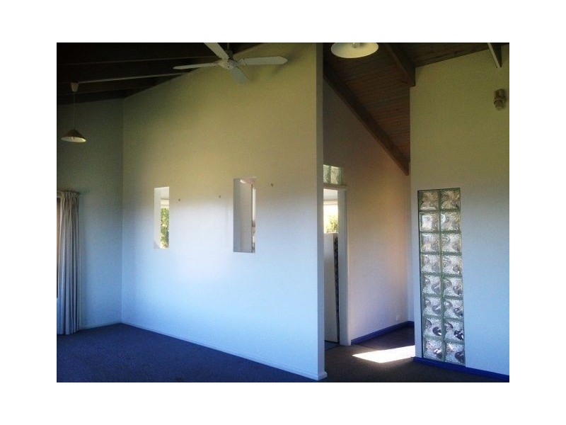 83 Roaring Beach Road, South Arm TAS 7022