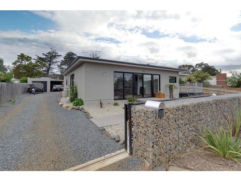 30 Pipe Clay Esplanade, Cremorne TAS 7024