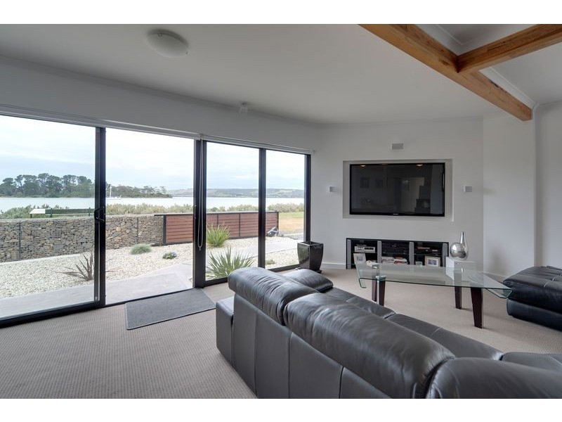 30 Pipe Clay Esplanade, Cremorne TAS 7024