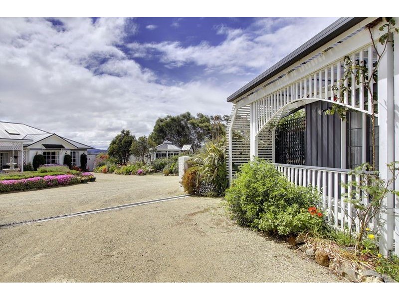 2A Perry Court, Lewisham TAS 7173