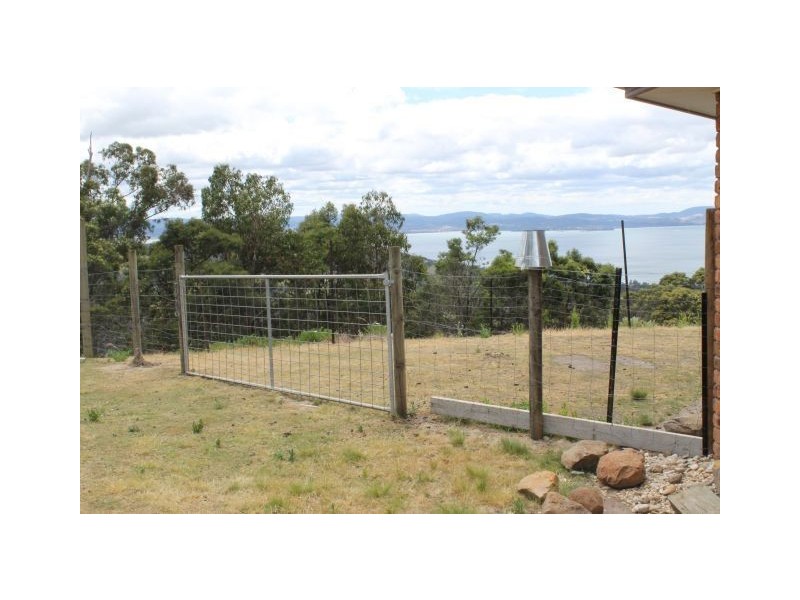 5 Thredbo drive, Acton Park TAS 7170