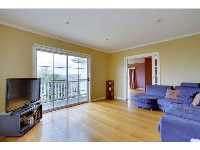 51 Loatta Road, Rose Bay TAS 7015