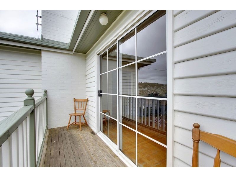 51 Loatta Road, Rose Bay TAS 7015