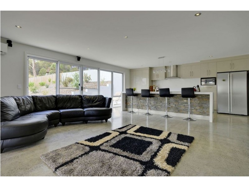 663 Sommers Bay Road, Murdunna TAS 7178