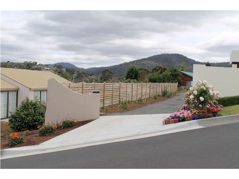 5 Paige Court, Warrane TAS 7018