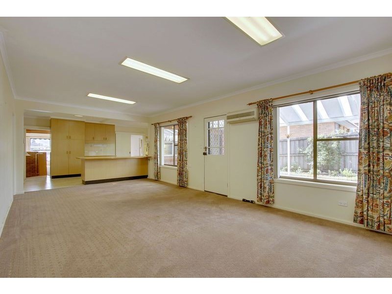 46 Esplanade, Lindisfarne TAS 7015