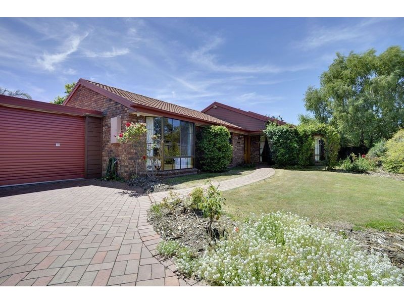 8 Hay Street, Seven Mile Beach TAS 7170