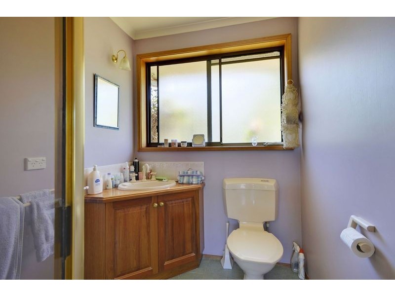 8 Hay Street, Seven Mile Beach TAS 7170