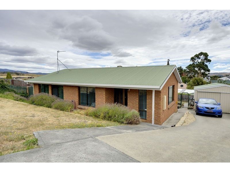 81 Sunshine Road, Austins Ferry TAS 7011