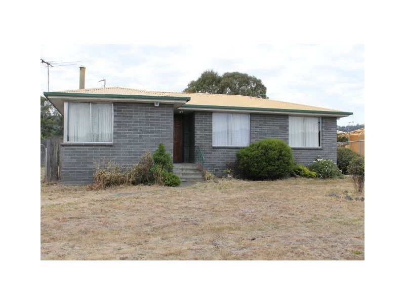 14 Holmfield Avenue, Clarendon Vale TAS 7019