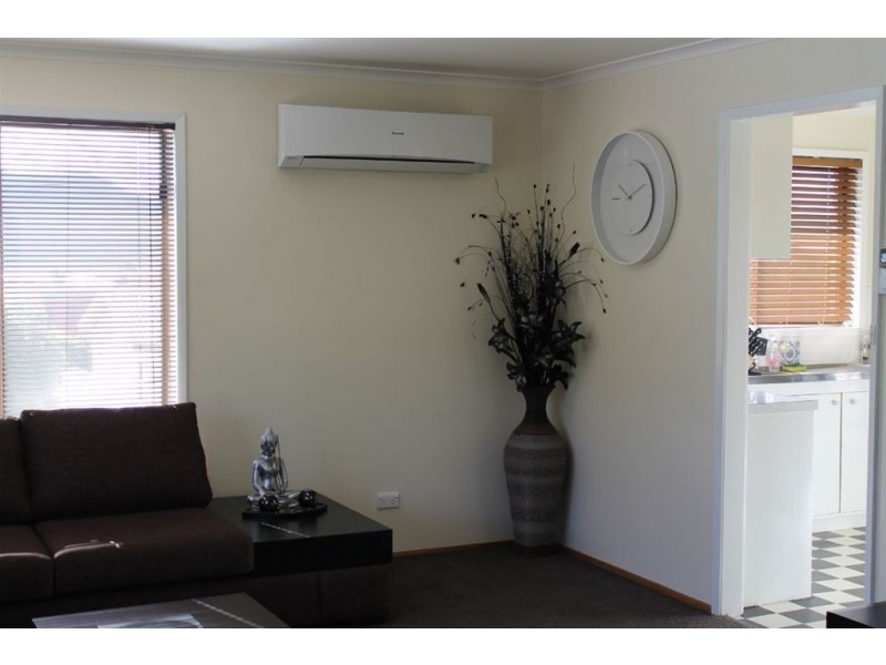 1/8 Paringa Road, Glenorchy TAS 7010