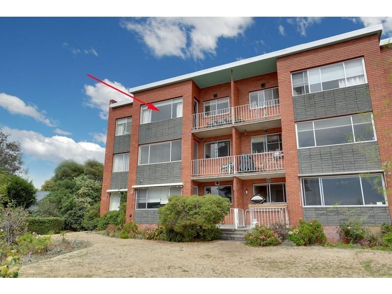 Unit 5/2 Mansell Court, Sandy Bay TAS 7005