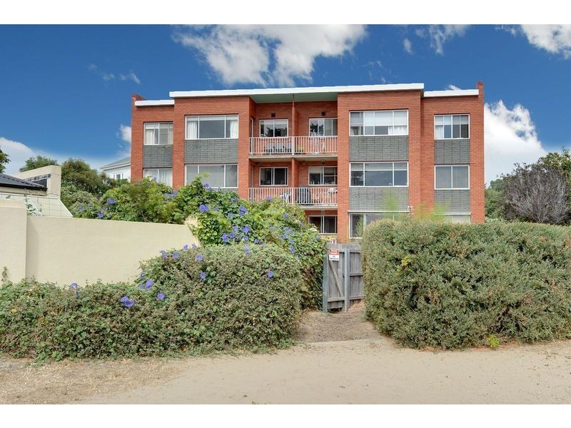 Unit 5/2 Mansell Court, Sandy Bay TAS 7005